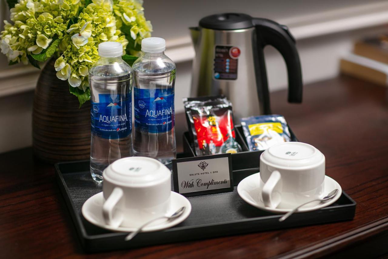 Khách sạn Salute Premium & 4*