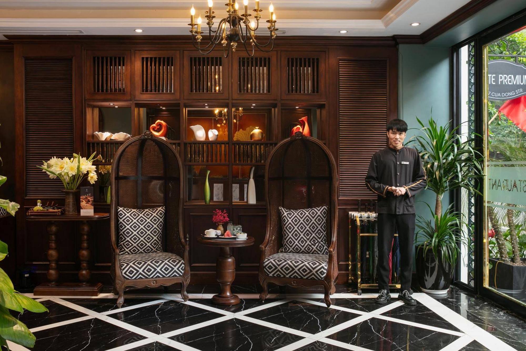 Salute Premium & Hà Nội